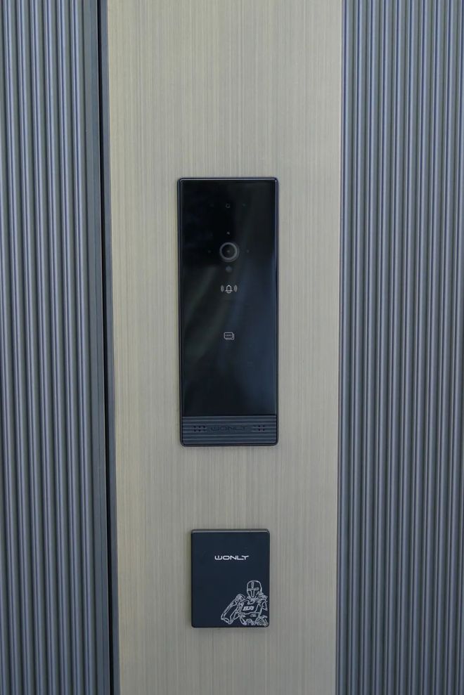 智能联动 王力机器人防盗门X60Pro重新定义门行业标杆麻将胡了测评｜航天级遥感解锁+智动开门+智能防夹+全屋(图7)